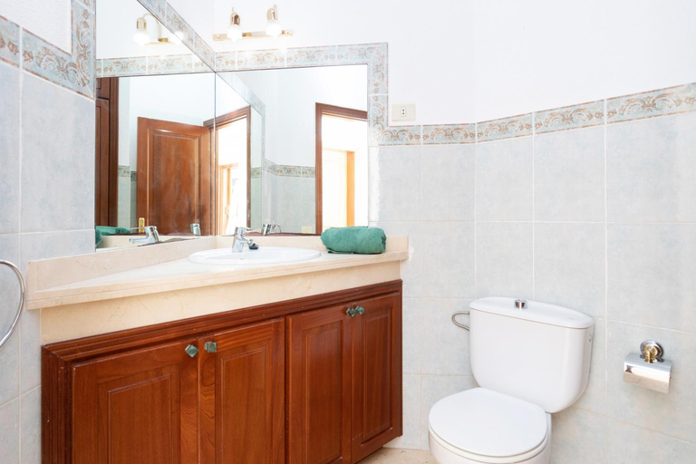 Bathroom 5, Casa Ajabo with heateable pool, Santa Cruz de Tenerife