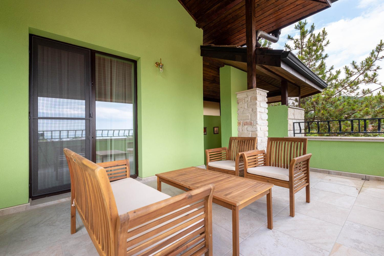 Others 5, Villa Apple - 3 BR Luxury Villa with PRV pool & BBQ, Balchik