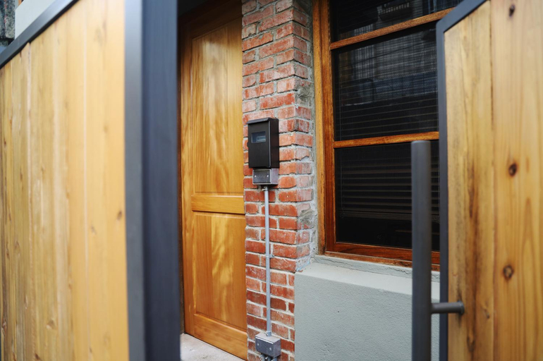 Entrance 3, Humanlive, Tainan