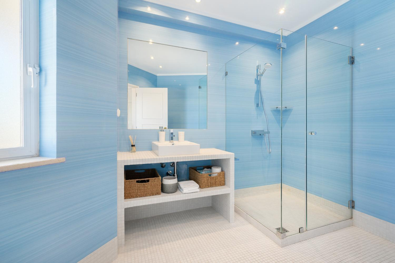 Bathroom 3, Luxury Private Family Villa with Pool AC & Parking, Portimão