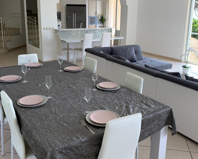 3, Maison avec vue panoramique, Var
