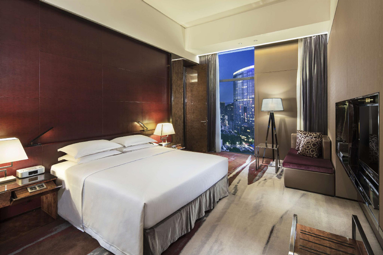 Bedroom 12