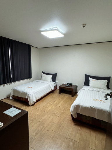 Bedroom 2, High Valley Hotel, Jeongseon