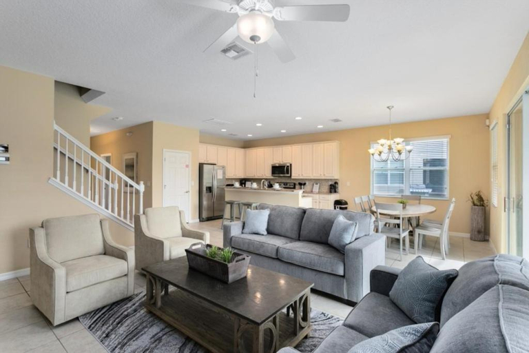 Others 4, Veranda Home, 8br, 6 en-suites, Lake View,POOL SPA villa, Osceola