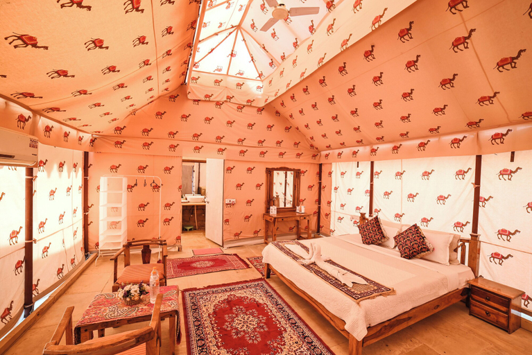 Bedroom 2, Lakhmana Desert Camp, Jaisalmer