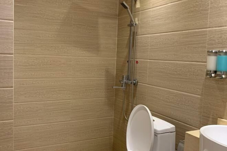Bathroom, Nanuo Holiday Hotel, Sanya