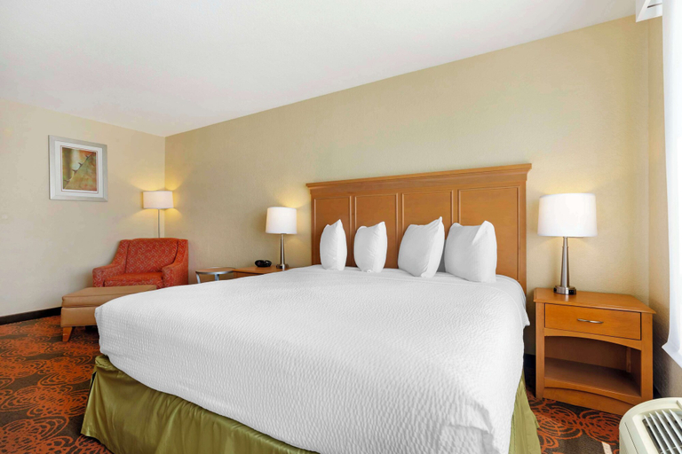 Bedroom 3, Best Western Plus Waco North, McLennan