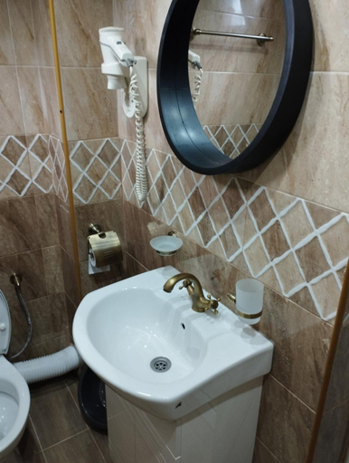 Others 3, Семеина къща Лазарови, Sapareva Banya