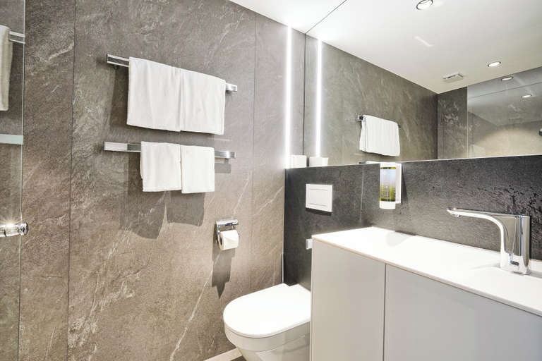 Bathroom 5, Timber One Boardinghouse Dorfen, Erding