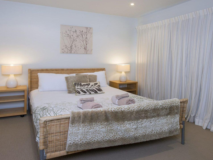 Bedroom 13
