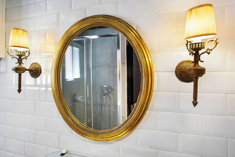 Bathroom 4, Stay U-nique Apartments Carretes, Barcelona