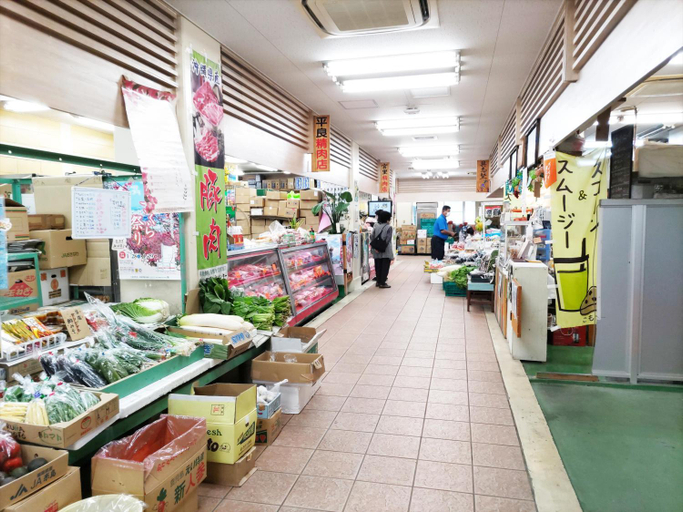 Food & Drinks 4, Nago Parkside Condominium TK Stay, Nago