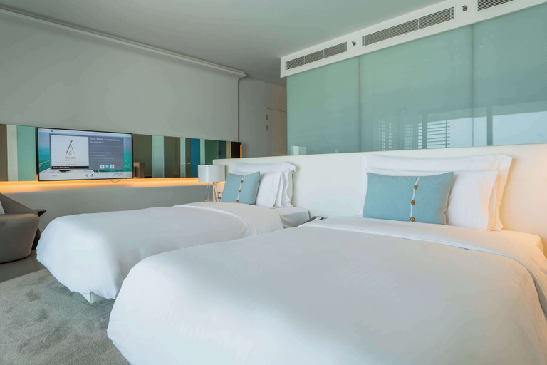 Bedroom 3, Nikki Beach Resort & Spa Dubai, Dubai
