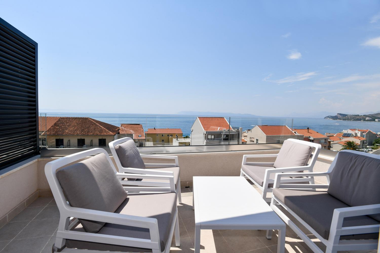 Others 3, Apartments by the sea Tucepi, Makarska - 19548, Tučepi
