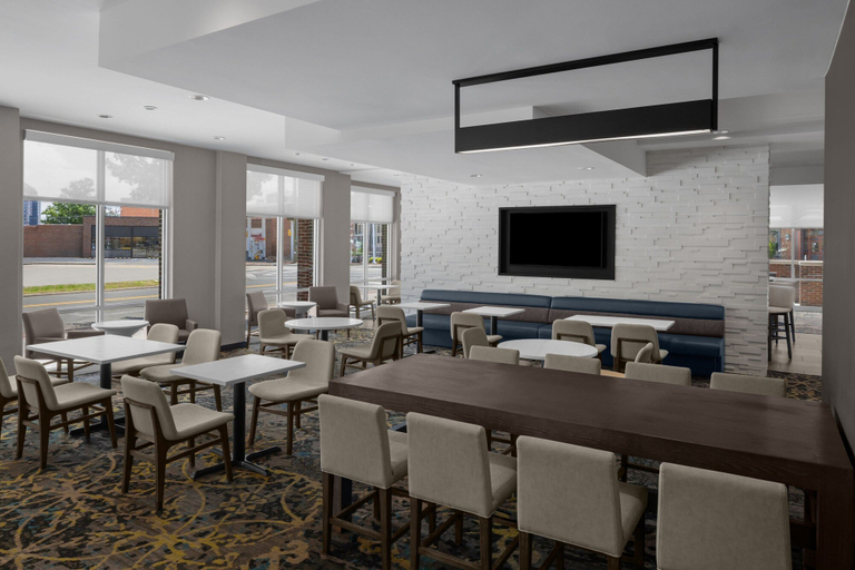 Food & Drinks 5, Residence Inn Durham McPherson/Duke University Medical Cntr, Durham