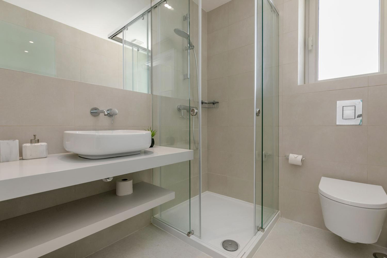 Bathroom 3, Casa Branca 40, Lagos