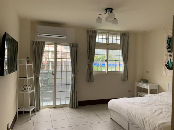 Bedroom 5, Funny Guesthouse - Whole House Vacation Rental, Nantou
