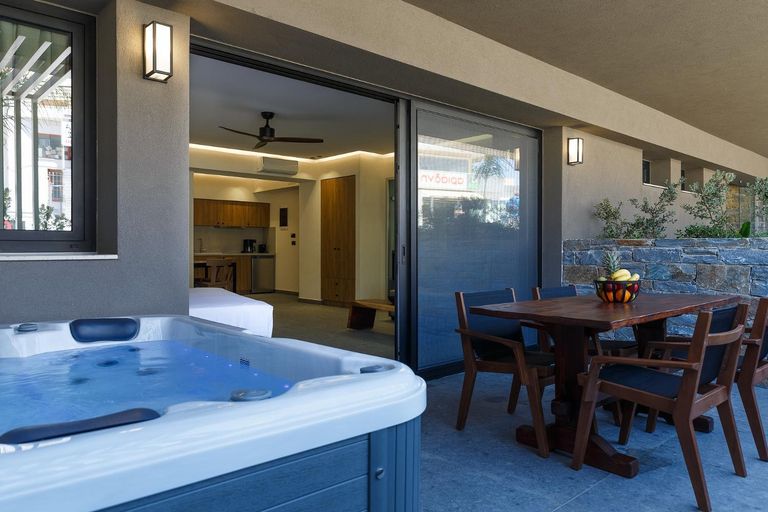 Others 3, Utopia Luxury Suites, Crete