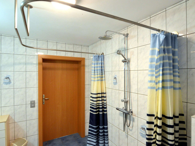 Bathroom 3, Comfy Holiday Home in Burg Reuland With Sauna, Terrace, BBQ, Liège