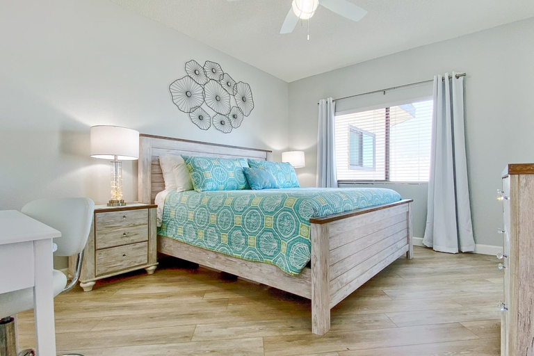 Bedroom 3, Beach Palms 508, Pinellas