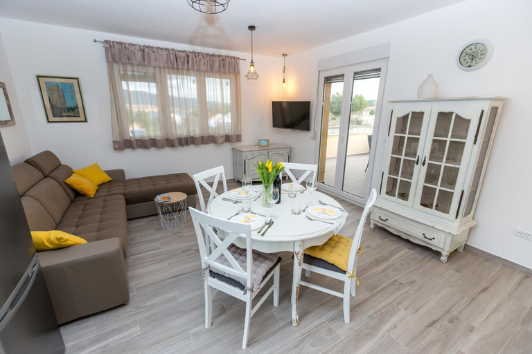 Facilities 5, VILLA DONNA, Novigrad