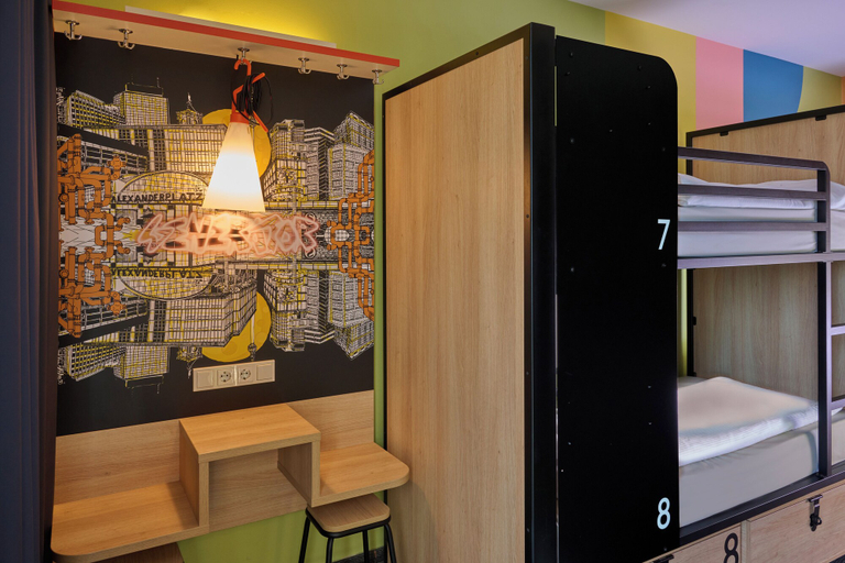 Bedroom 3, Generator Berlin Alexanderplatz, Berlin