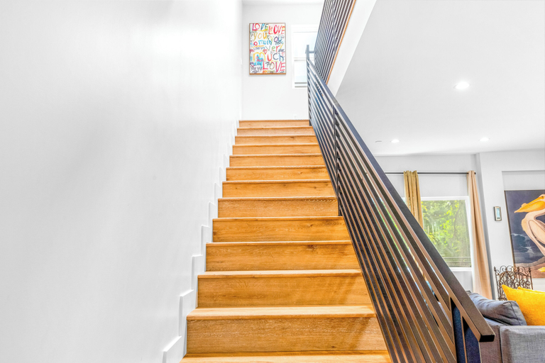 Others 4, Luxurious Townhome, Los Angeles