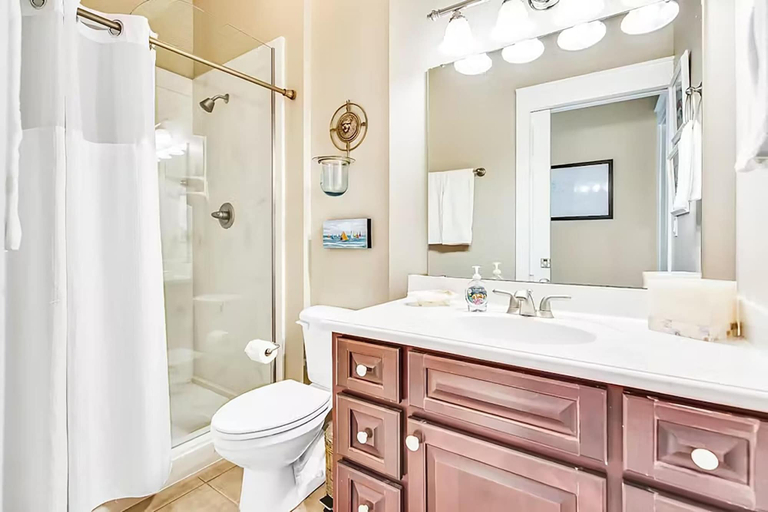 Bathroom 3, Relax Awhile - Main House, Bay