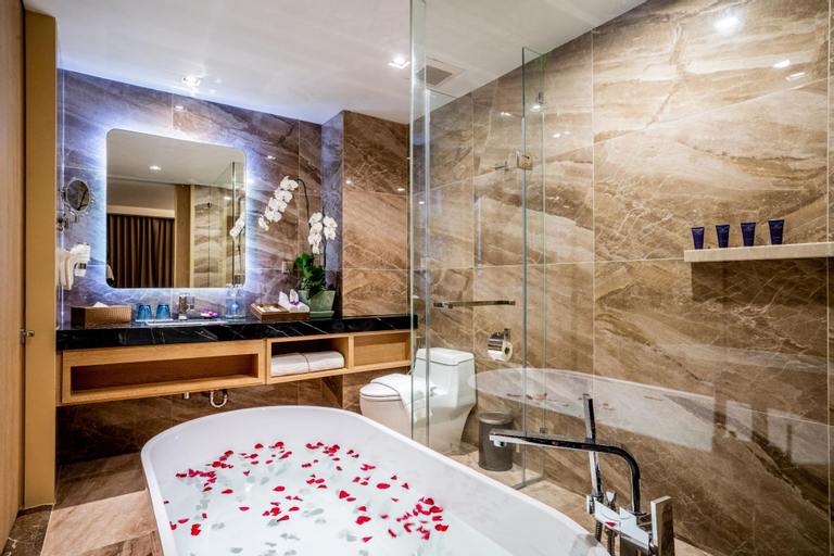 Bathroom 4