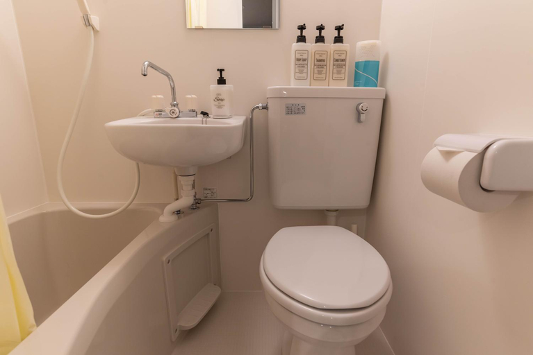 Bathroom 5, Bijou Suites Next, Osaka