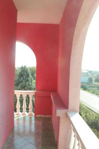 3, Hotel Meteor, Shkodrës