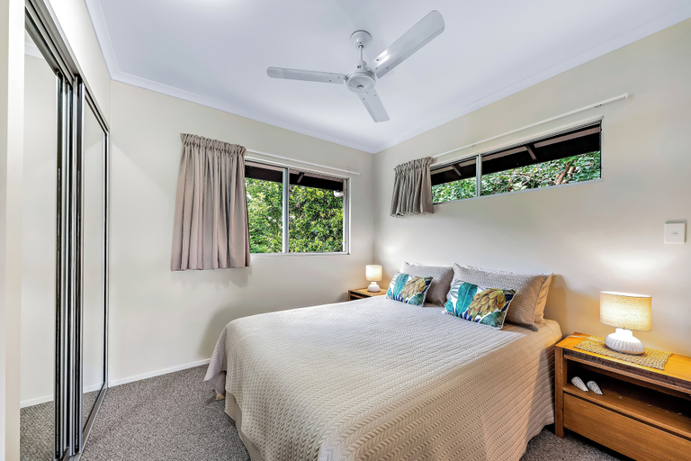 Bedroom, Alpha 8 on Waterson - Airlie Beach, Whitsunday