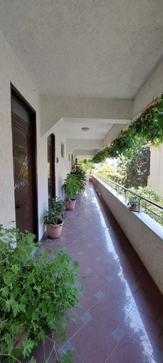 Others 1, Villa Madani, Durrësit