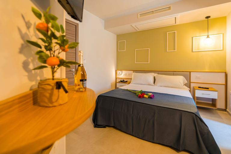 Bedroom 2, Eliseo Palace Tropea, Vibo Valentia