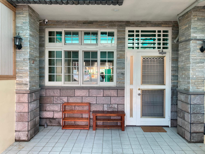 Funny Guesthouse - Whole House Vacation Rental, Nantou