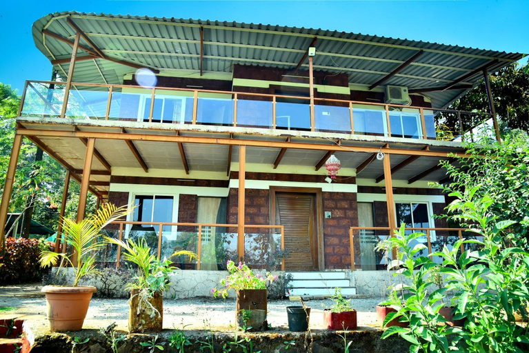 Exterior & Views, DV Inns Meridian Villa - Valley & Strawberry Farms, Satara