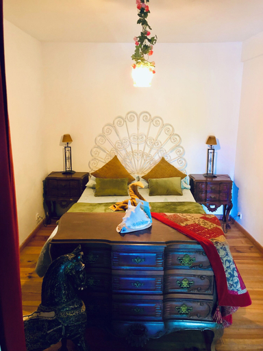 Bedroom 4, House Sleeps 4 With Private Garden, Portimão