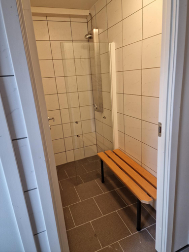 Others 2, Brufjell Hostel & Parking, Sokndal
