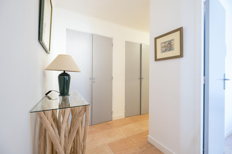 Others 4, 2Br Apartment 100m from Beaches Terrace & Parking, Alpes-Maritimes