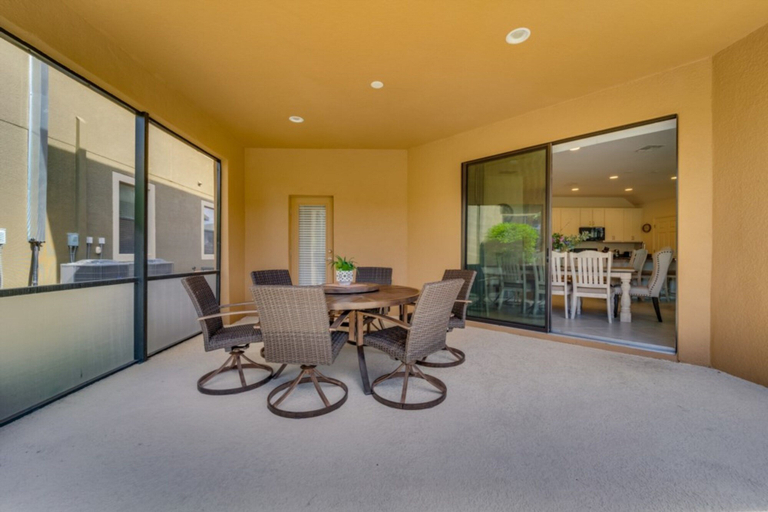 Others 4, Beautiful Providence Vacation Home, Polk