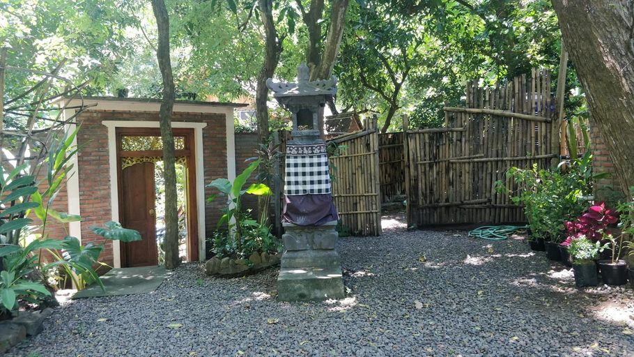 Others 4, Villa Kong, Karangasem