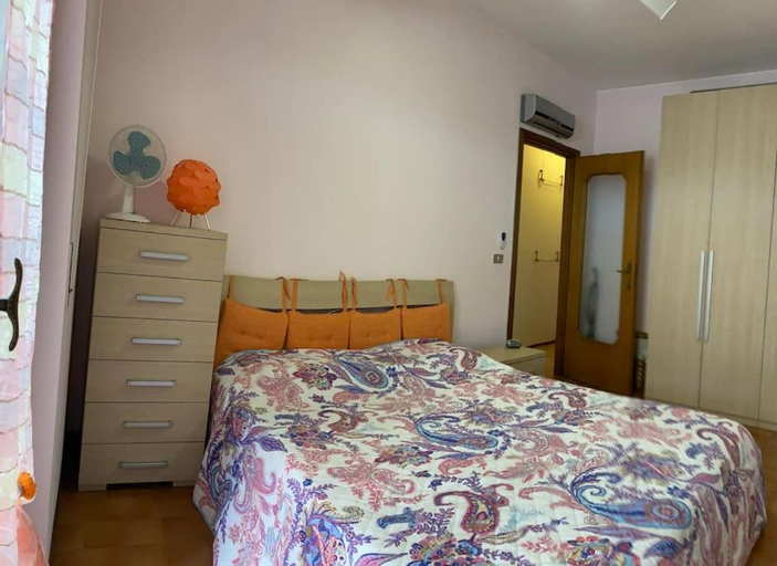 Bedroom 2, Bigarella by LigurianLife, Imperia