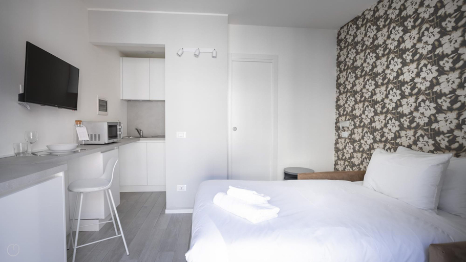 Room 5, Italianway - The B Village Superior - 41, Milano
