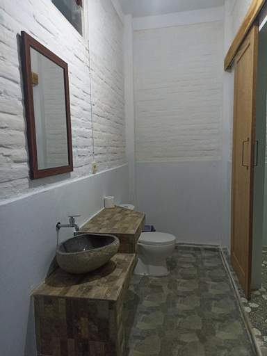 Bathroom 2