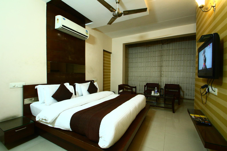 hotel maharani regency, Panchkula