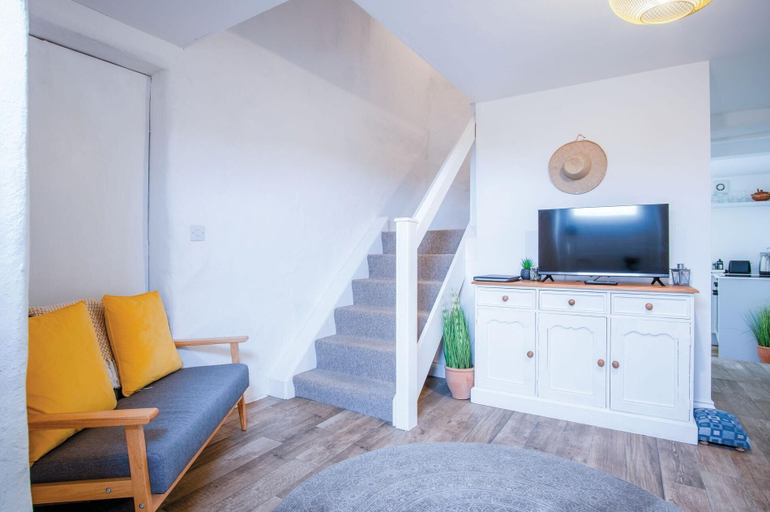 Others 5, Yellow Cottage - 2 Bedroom Cottage - Dale, Pembrokeshire