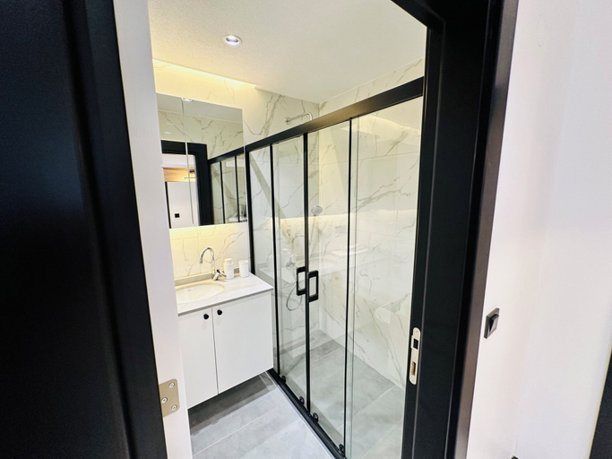 Bathroom 5, Rose Point Residence, Şişli