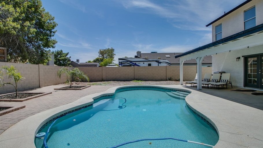 Pool 4, Upgraded 4-bdrm Beautiful Home W/pool!, Maricopa