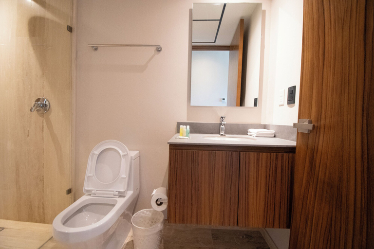 Bathroom 4, Hacienda Tuk by The Spot Rentals, Cozumel
