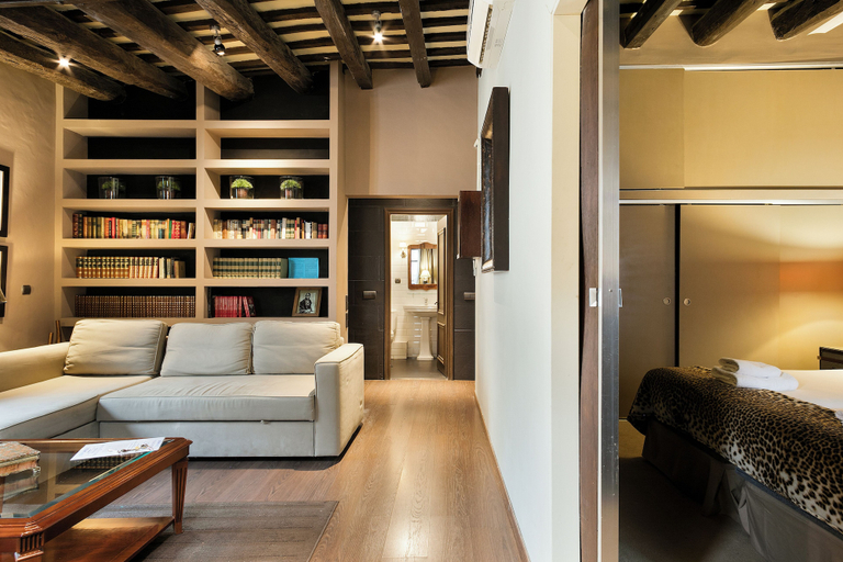 Others 5, Stay U-nique Apartments Pou, Barcelona